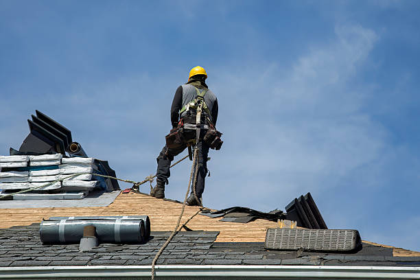 Professional Gutter Installation technician working in Rio Grande, NJ